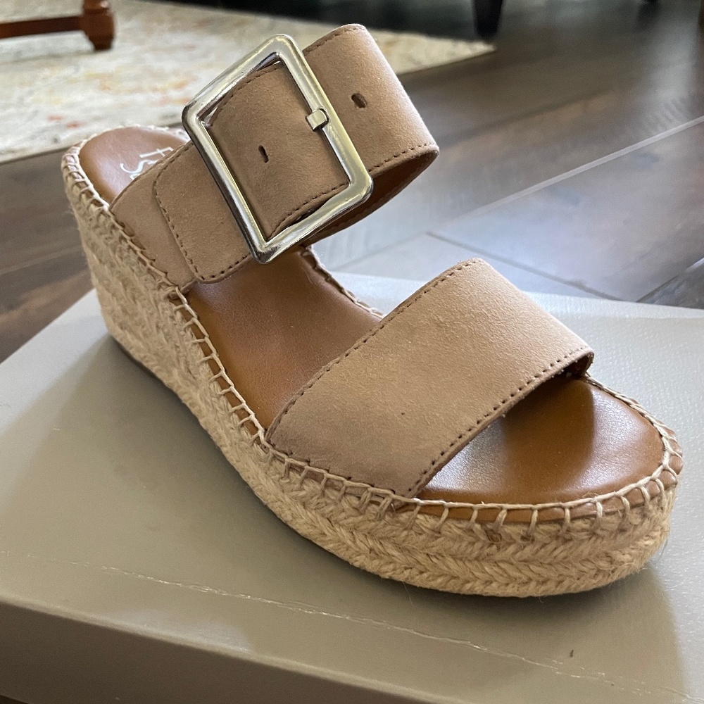 Franco Sarto suede wedges